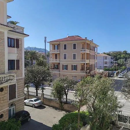 Apartament Centralissimo Quadrilocale Colombo San Benedetto del Tronto